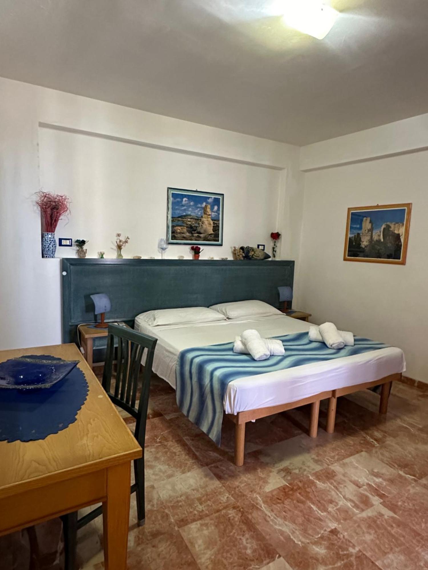 Hotel Isoladelmiele à Marettimo Extérieur photo