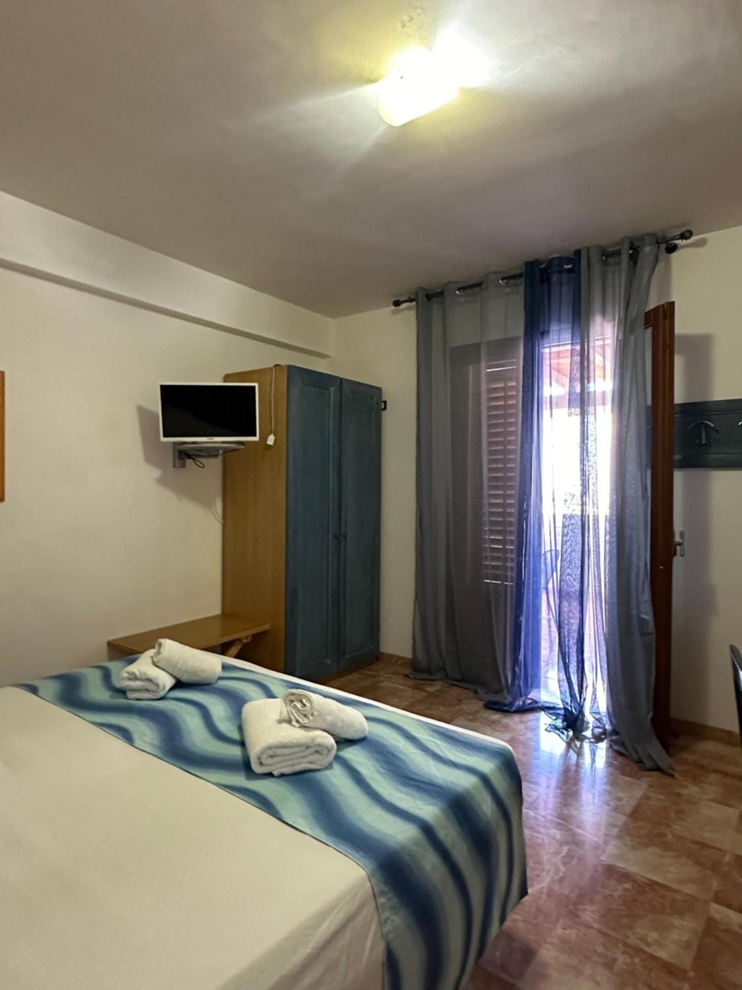 Hotel Isoladelmiele à Marettimo Extérieur photo