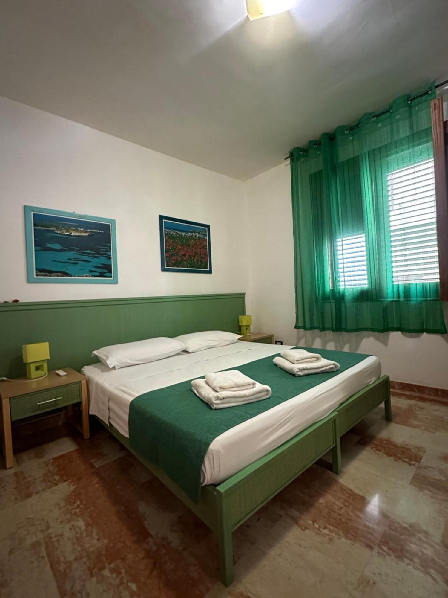 Hotel Isoladelmiele à Marettimo Extérieur photo
